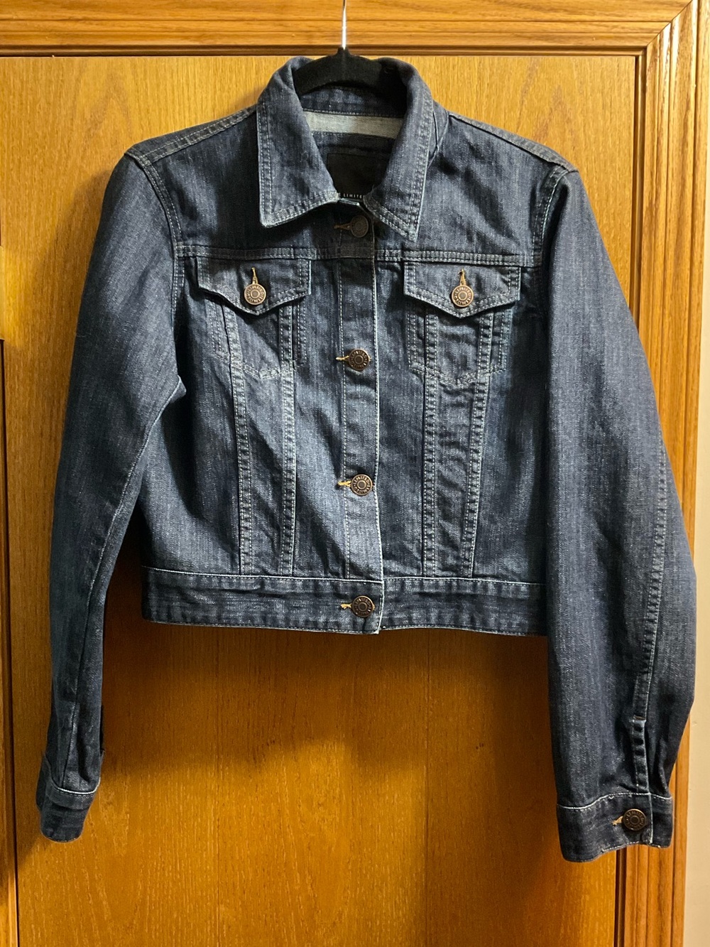 Women’s The Limited Dark Blue Denim Trucker Jacket. Adjustable Waist.